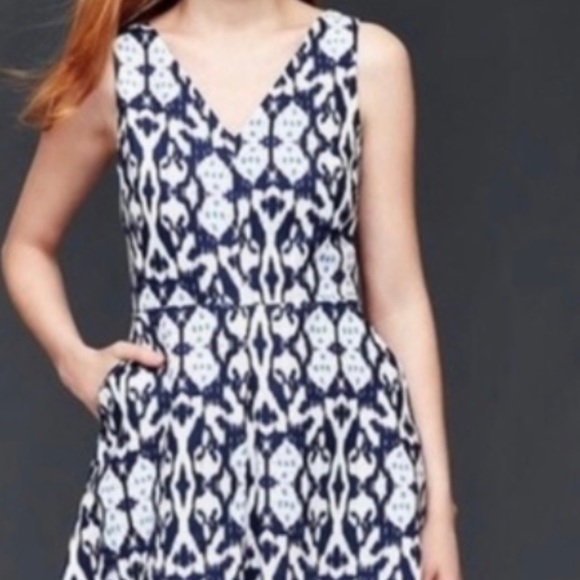 GAP Dresses & Skirts - Linen ikat dress